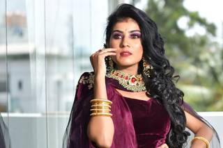D Shine Makeup