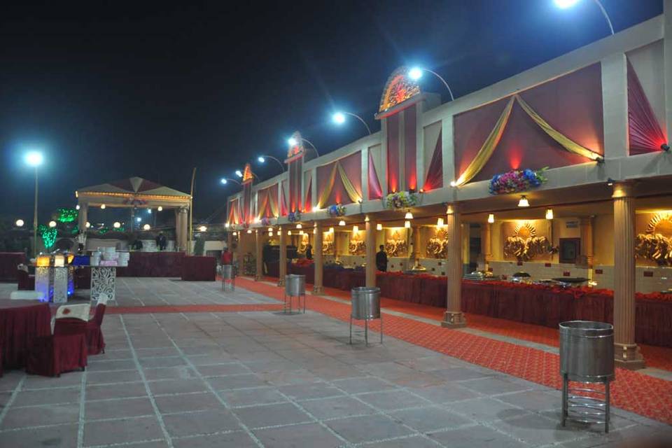 Vrindavan Lawn