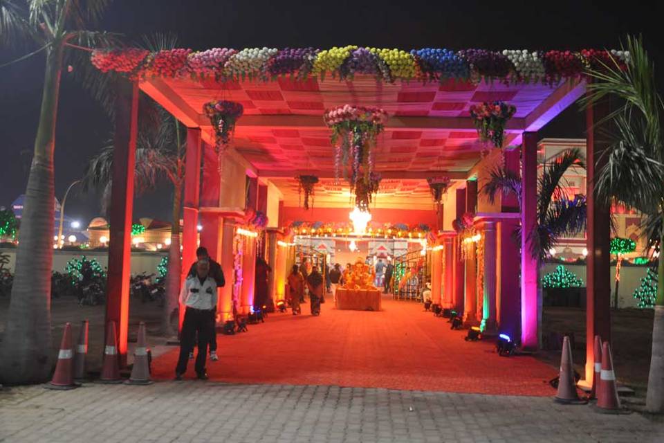 Vrindavan Lawn