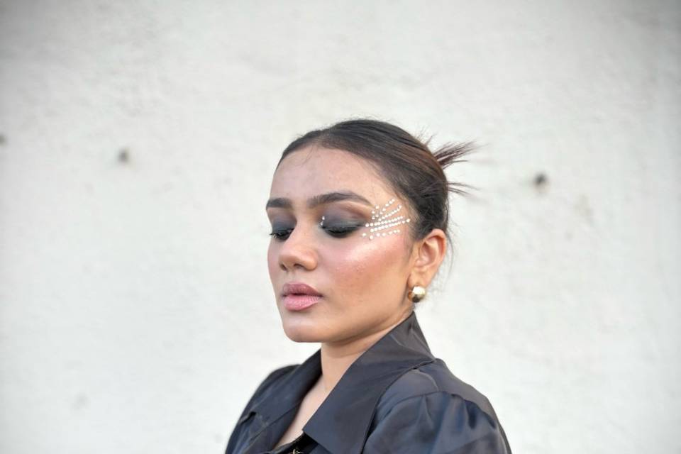 Model makeup