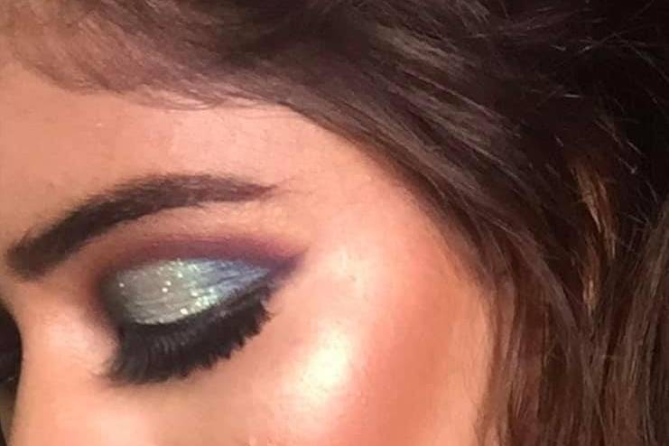 Party makeup