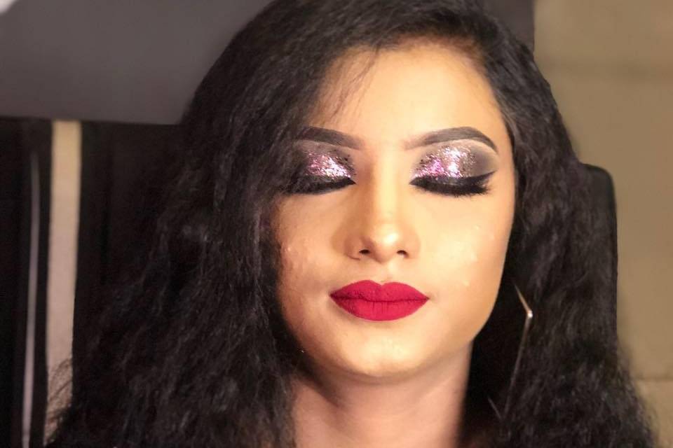 Party makeup