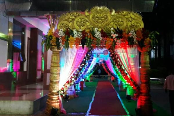 Entrance decor