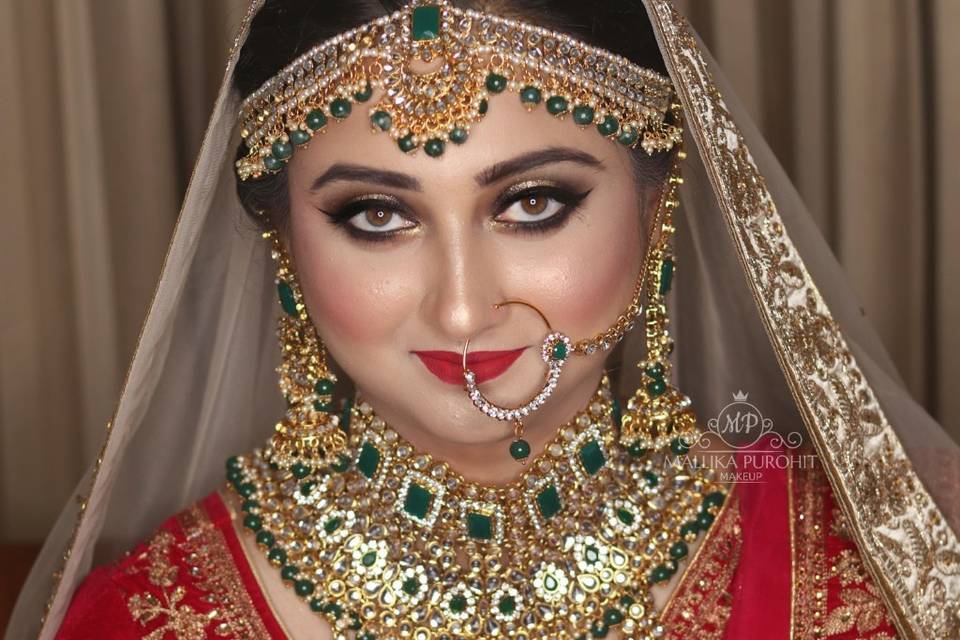 Royal Bridal Airbrush look