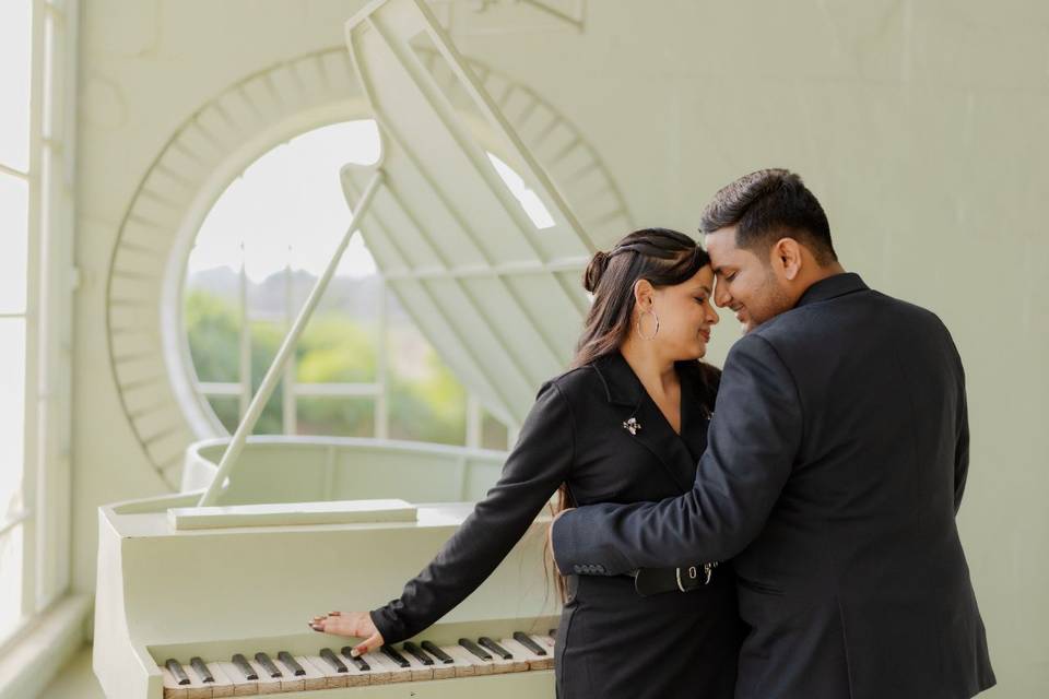 Intimate couple portrait - Inf