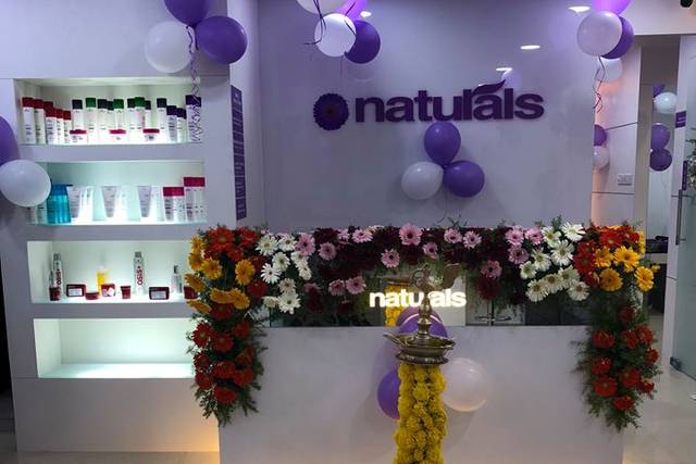 Naturals salon - Beauty and style redefined | PPT