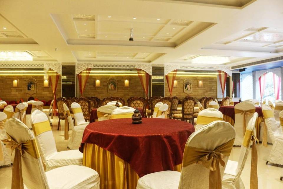 Banquet hall