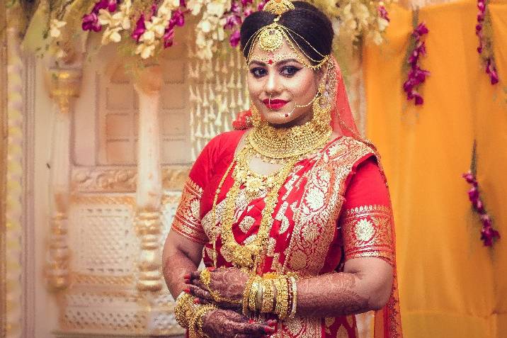 Ujjwal Debnath's Bridal Make up