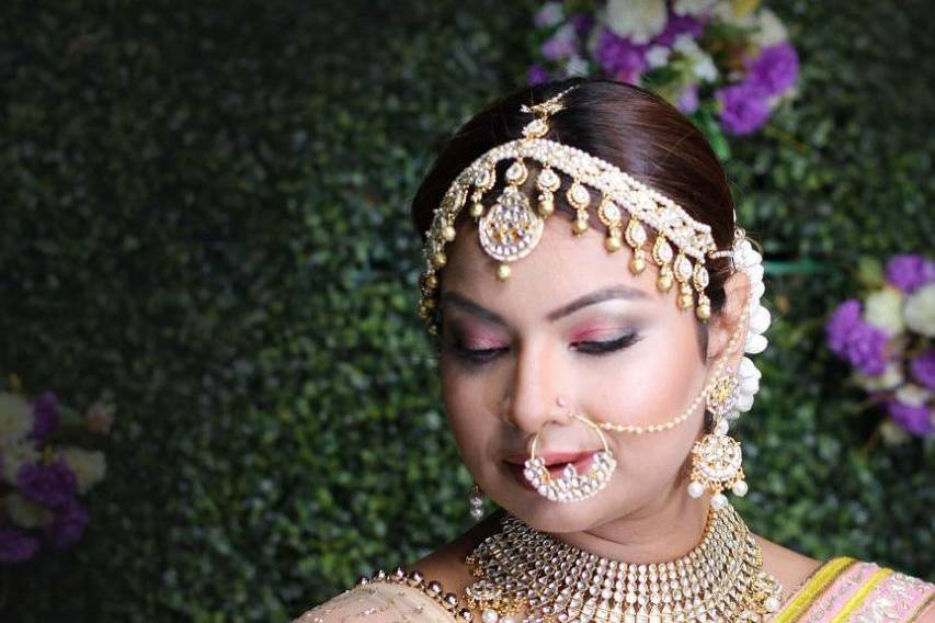Bhaavya Kapur's Professional Makeup