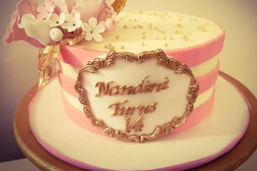 Buy/Send O Letter Cake Online @ Rs. 2999 - SendBestGift