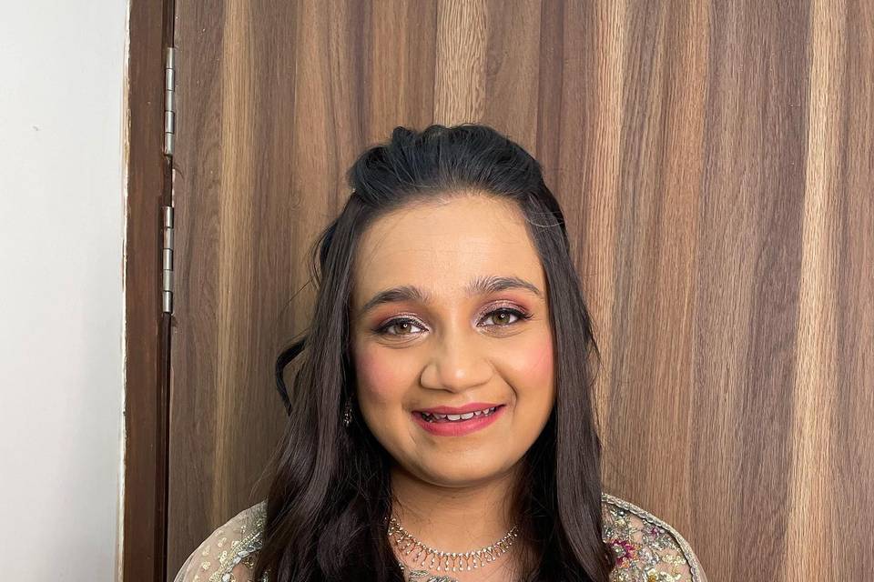 Avni Gala Makeovers