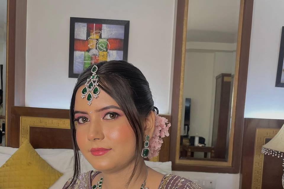 Avni Gala Makeovers