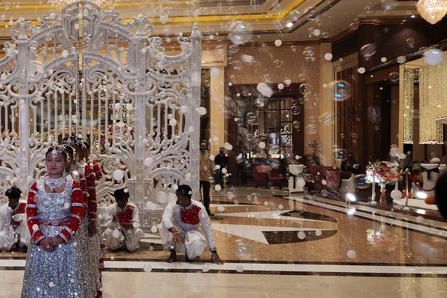 Bride entry