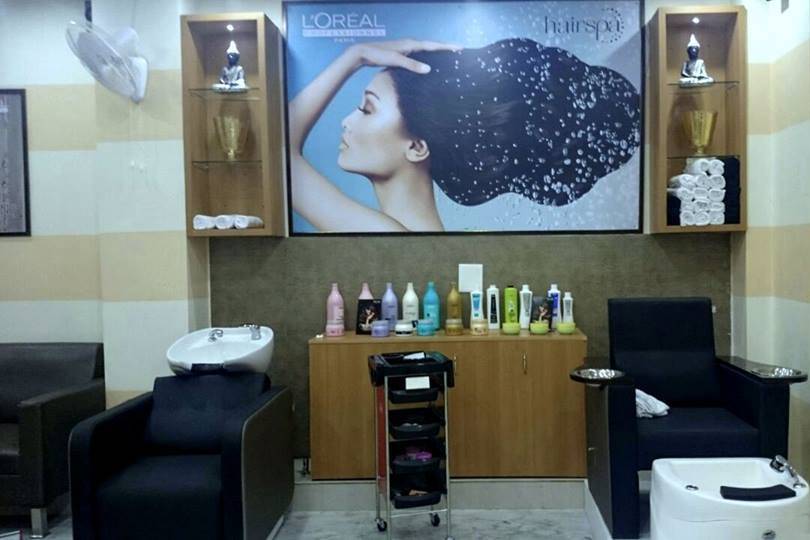 Big Boss 31 Unisex Salon