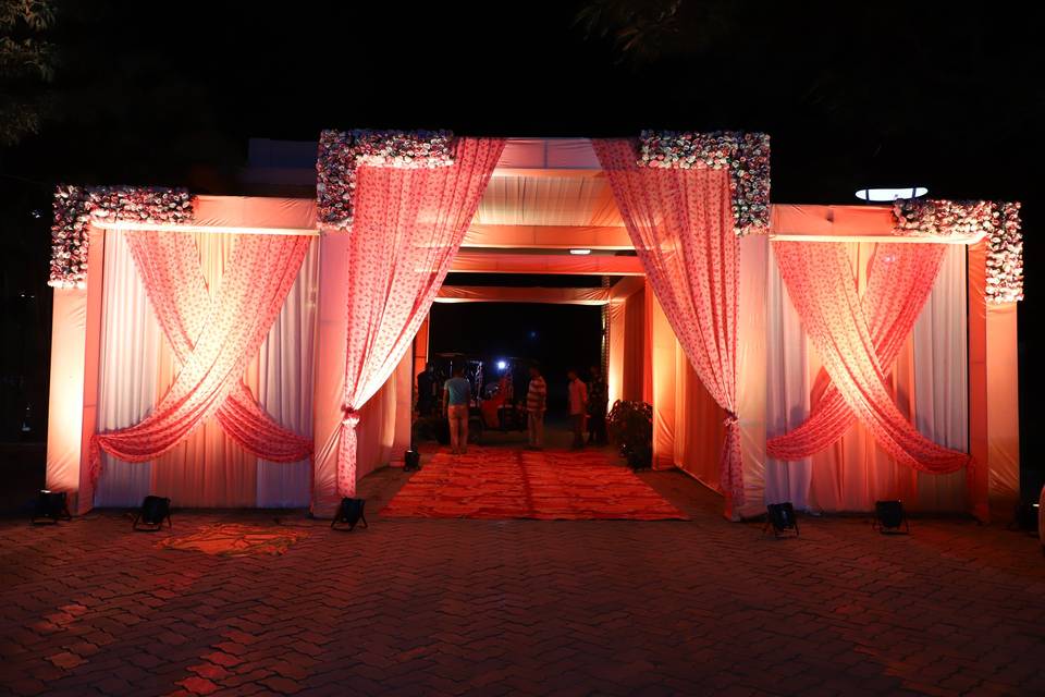 Wedding gate