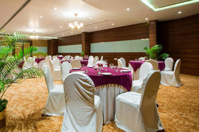 Banquet hall