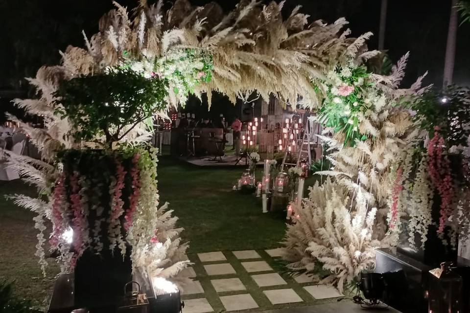 Entrance decor