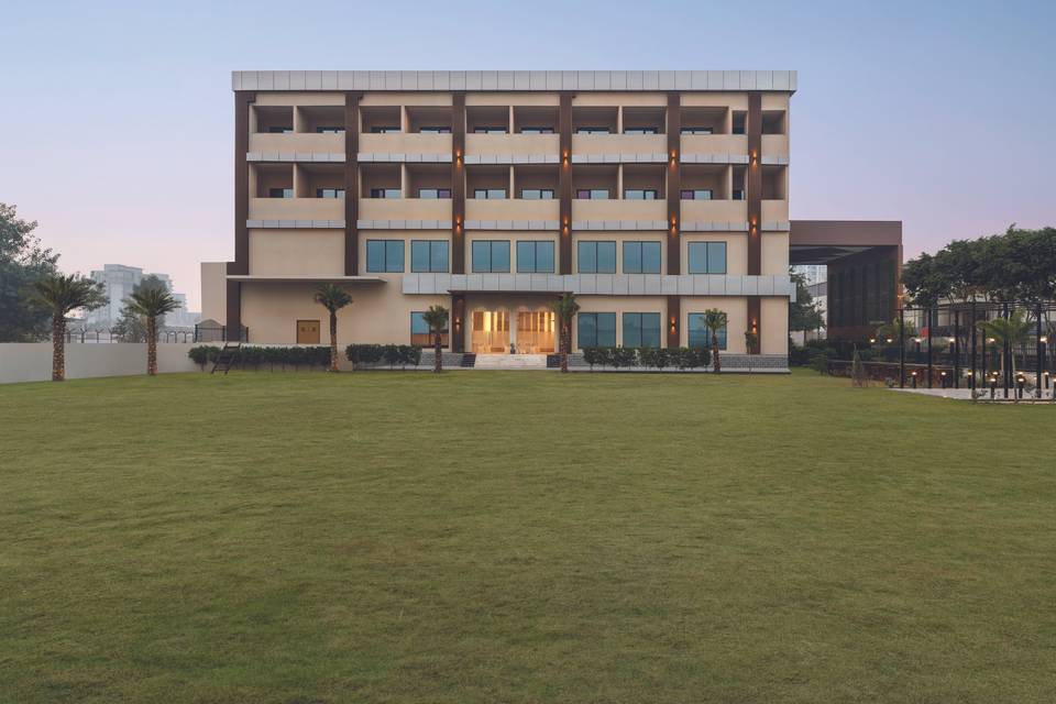 Lawn area