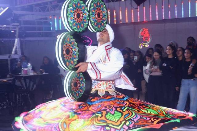 Egyptian Tanoura Dance