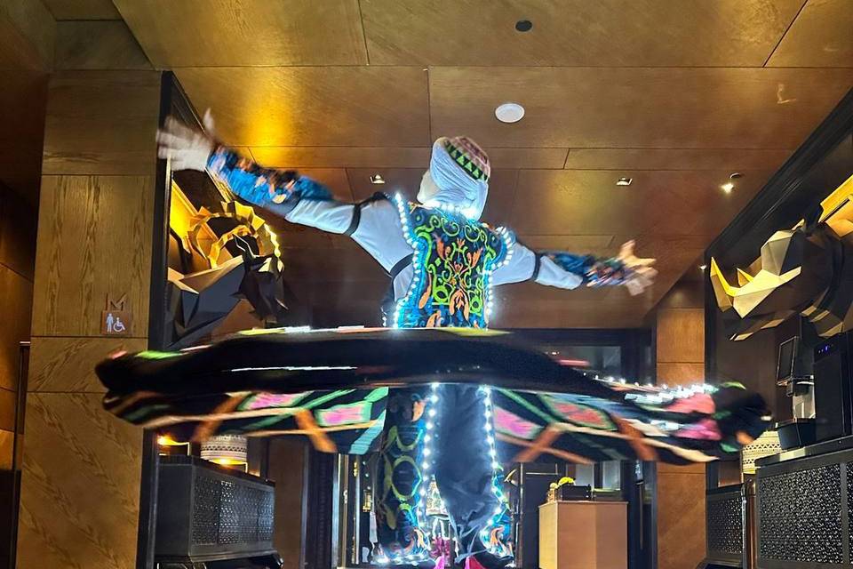 Egyptian Tanoura Dance