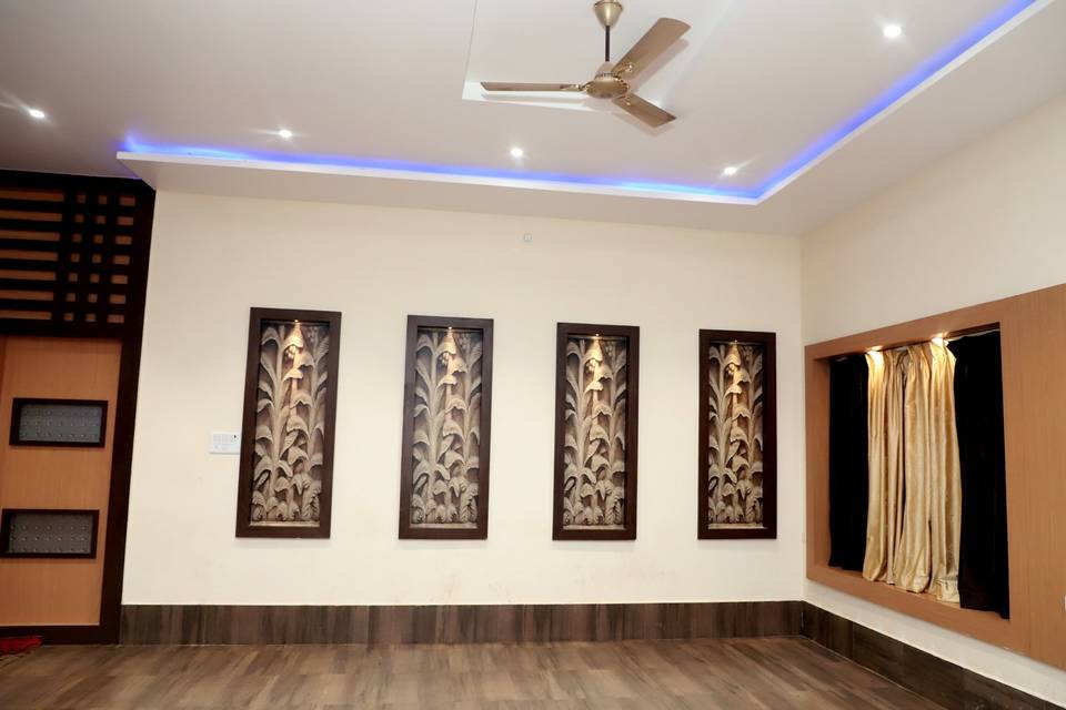Hotel Parinita Shri