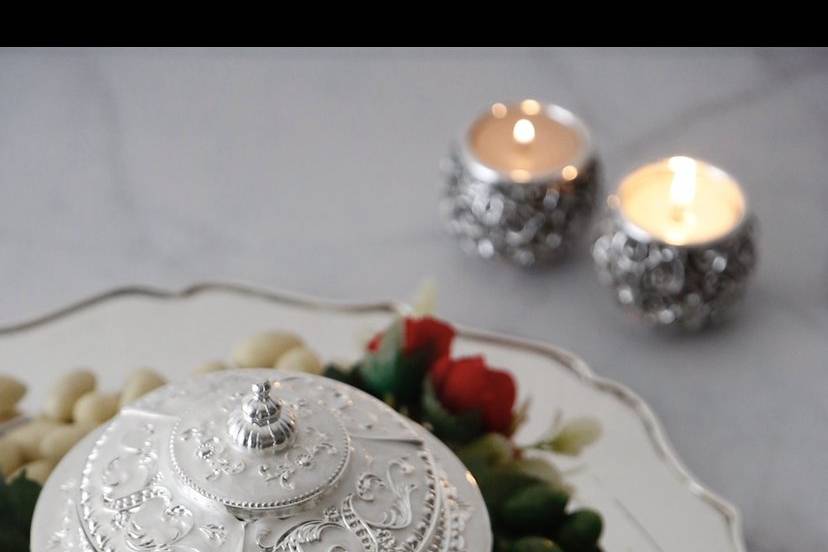 Opulent weddings Trays