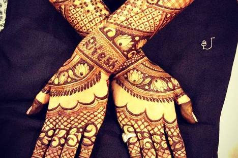 Mehendi Designs