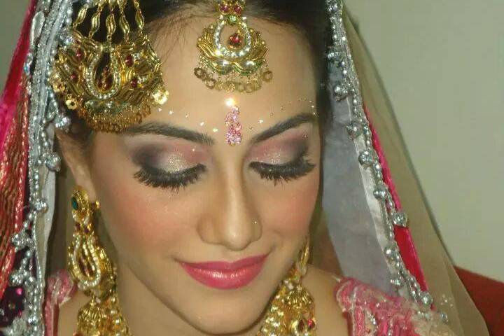 Sultan Makeup Artist