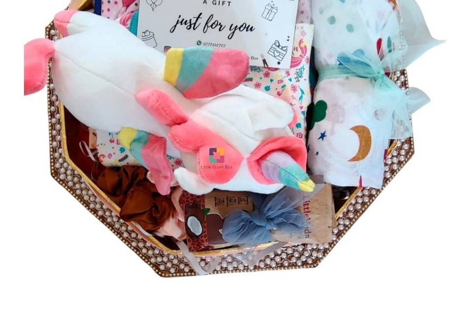 Unicorn Baby Arrival Hamper