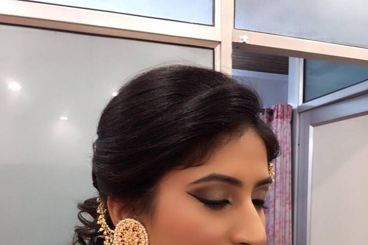 Bridal makeup