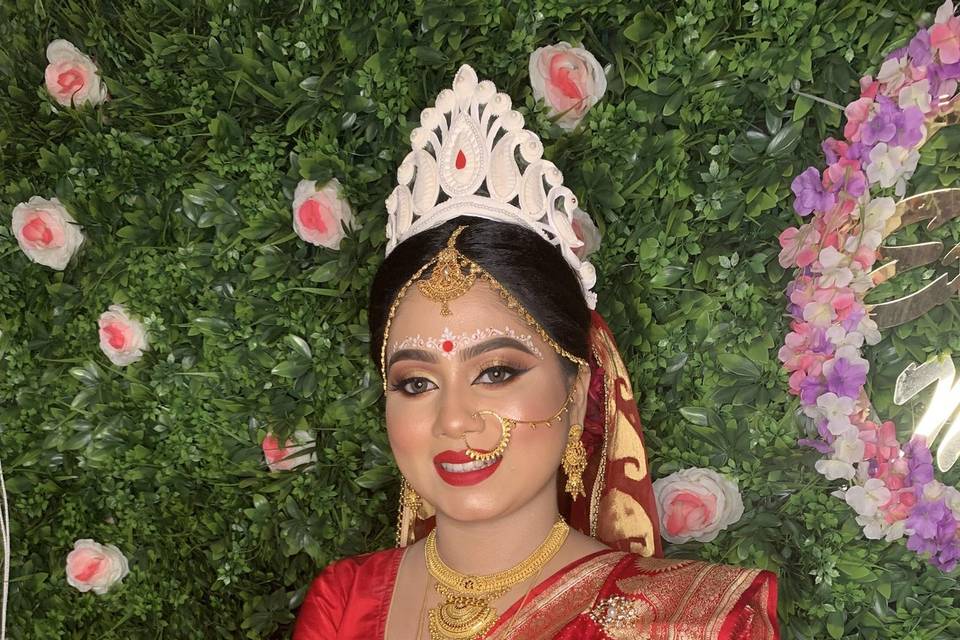 Arzoo Exclusive Makeover Bridal Makeup Artist in Kolkata