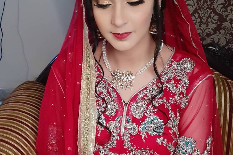 Bridal makeup