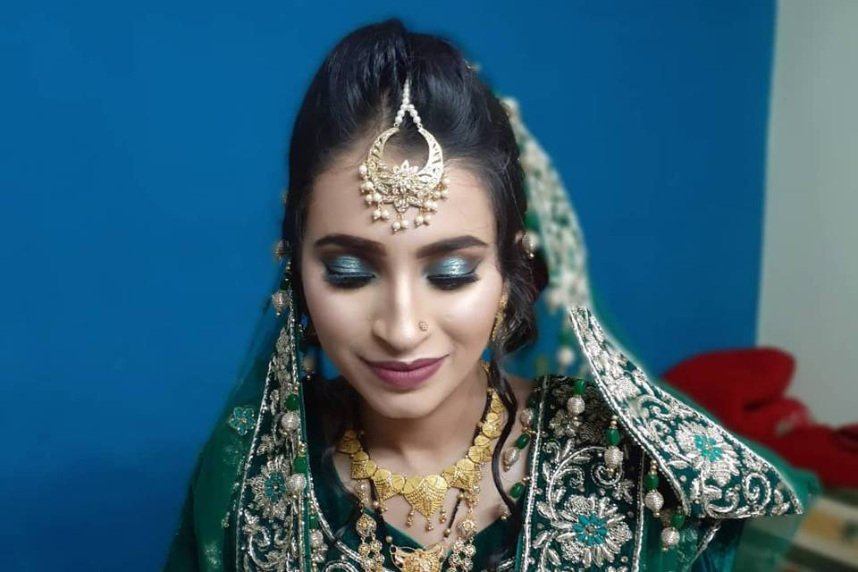 Bridal makeup