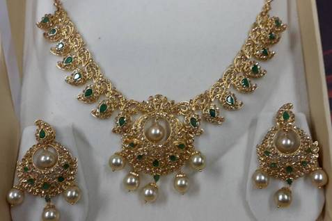 Jagadamba pearls on sale and jewellers