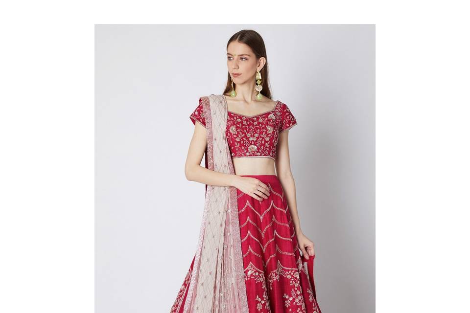 Red bridal lehnga