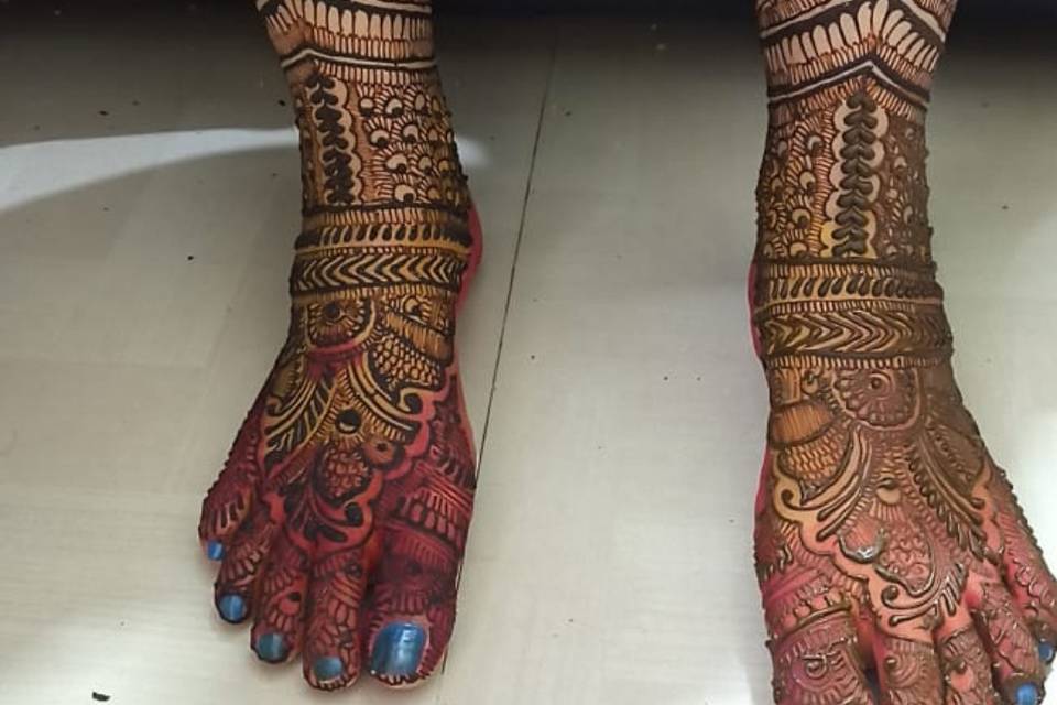 Tredistinal Mehandi