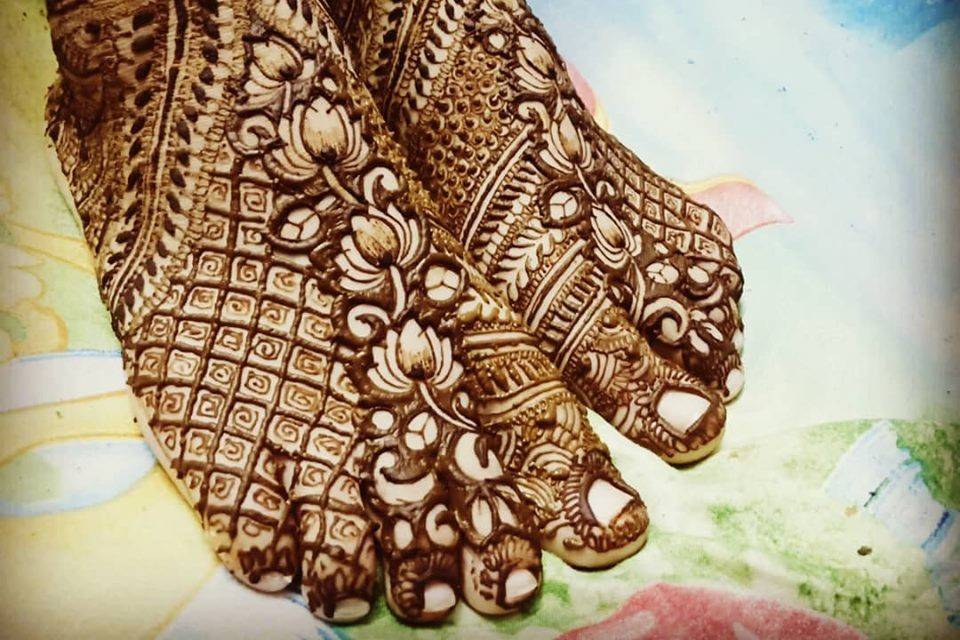 Designer Mehndi