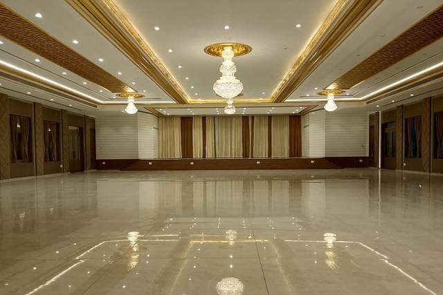 Banquet hall