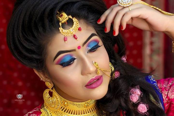 Makeup Artist Dipanwita
