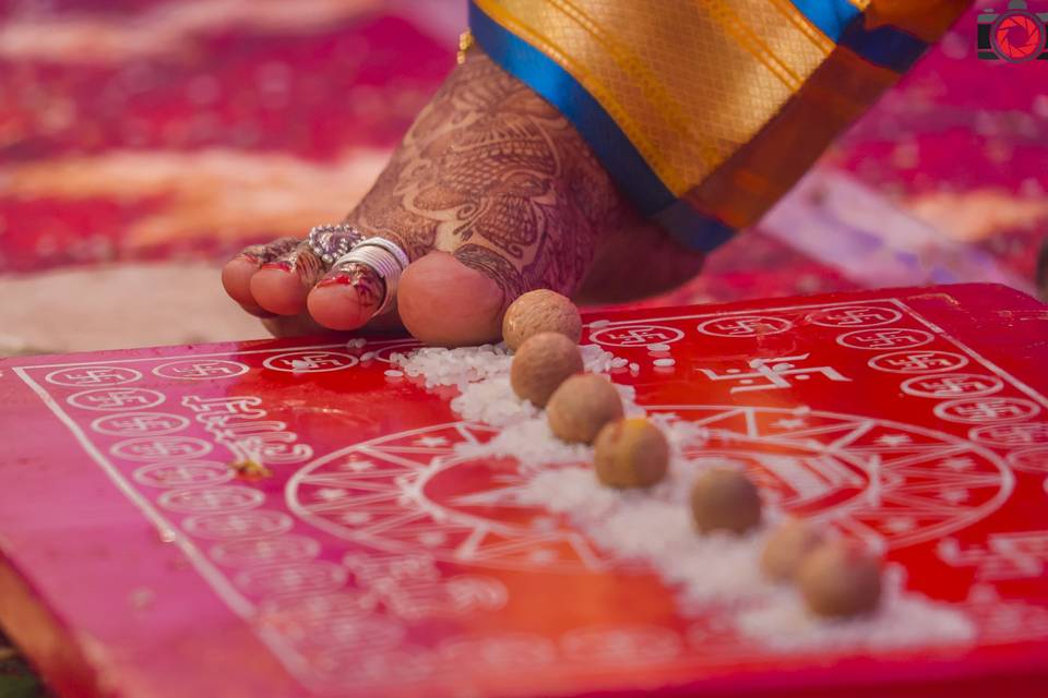 Tradition ritual saptapadi