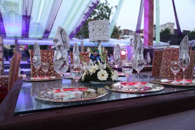 Table set up