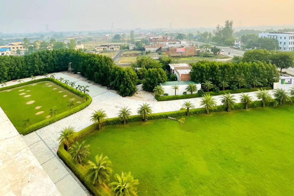 Lawn area