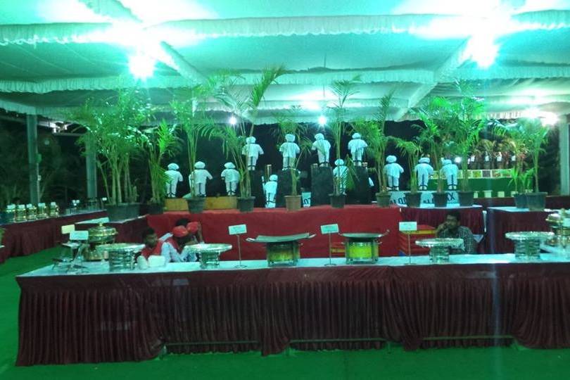 Food presentation and set up