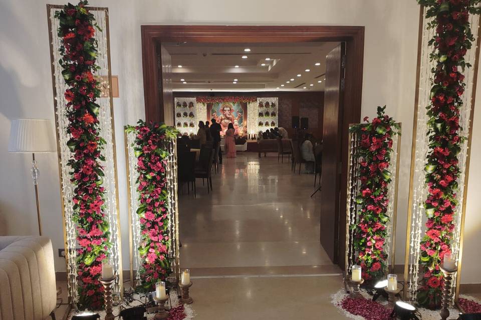Entrance decor