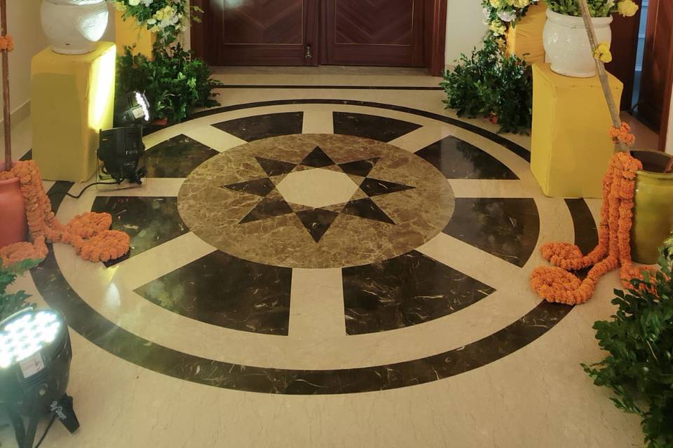 Entrance decor