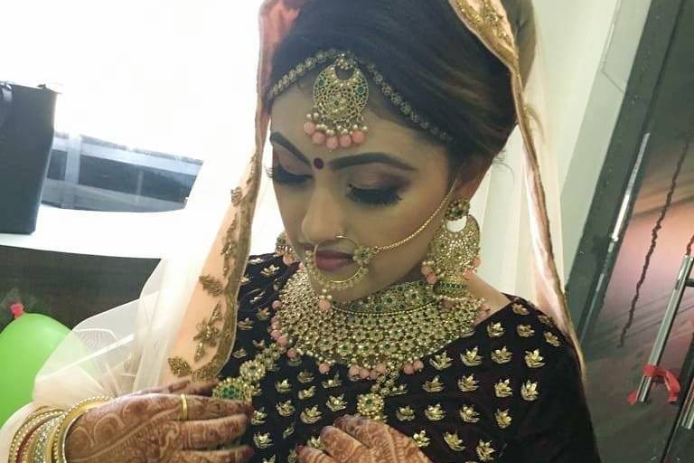 Bridal makeup