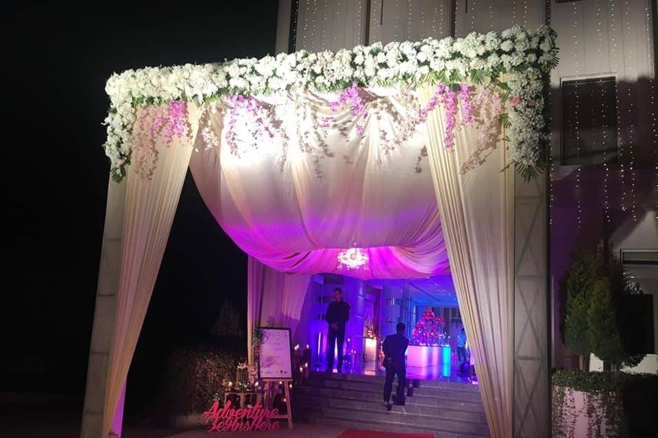 Entrance decor