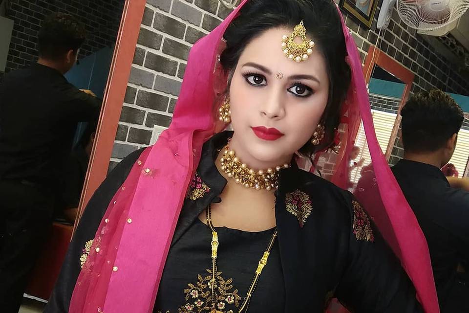 Yashikasmakeover_1556001001_2028205864904560065_4328236795