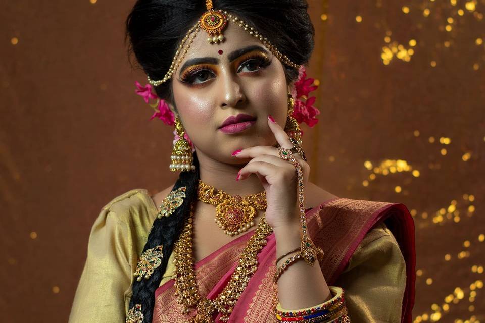 Shine Makeup Artist By Snigdha