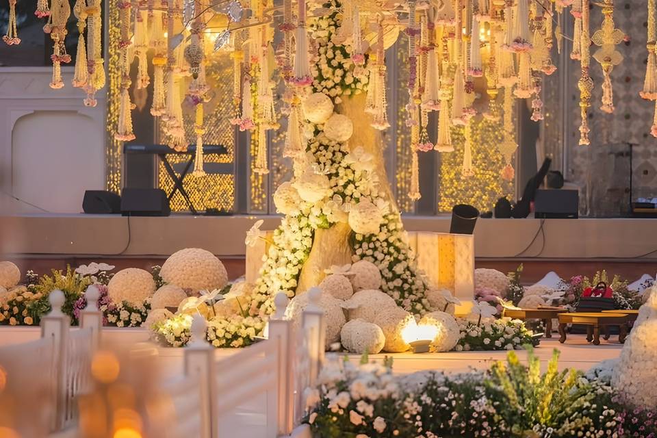 Luxury decor